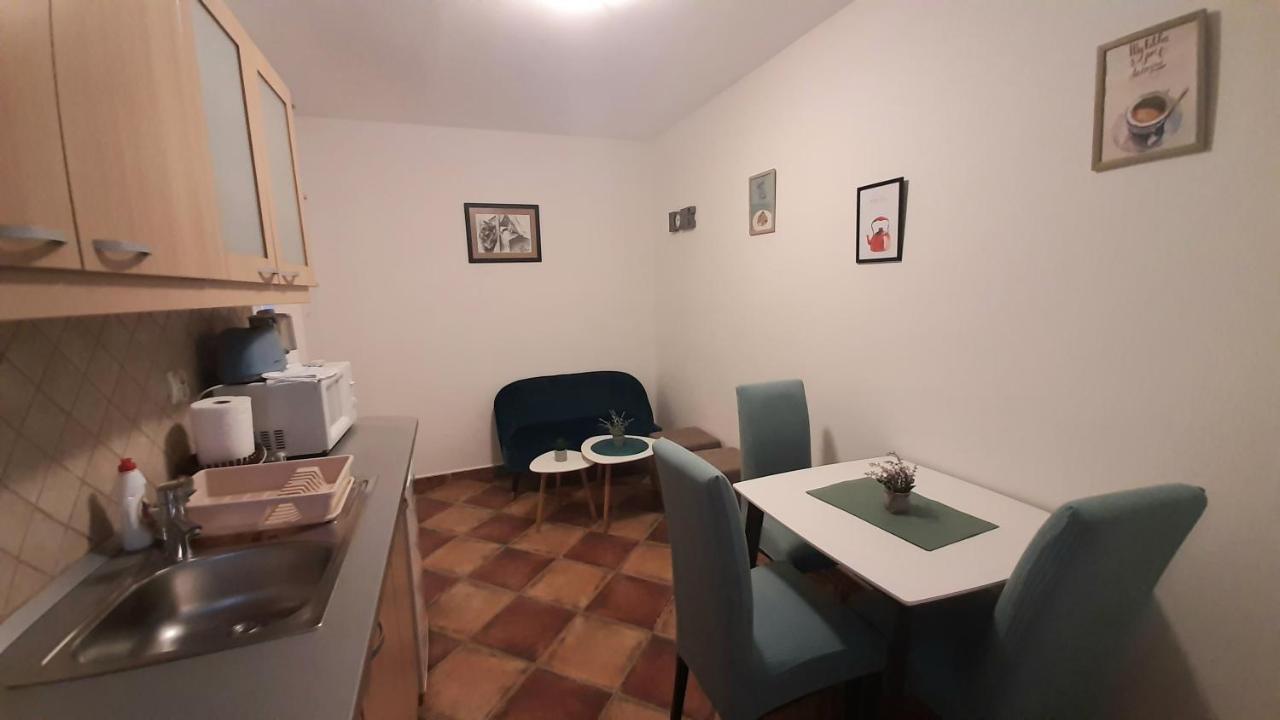 Apartment Ozana Котор Екстер'єр фото