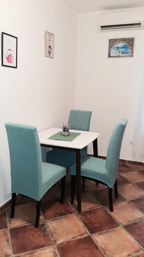 Apartment Ozana Котор Екстер'єр фото