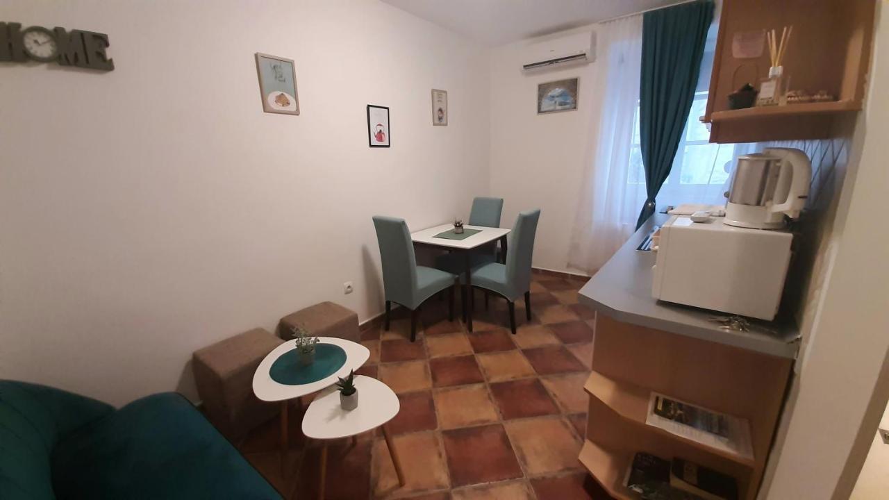 Apartment Ozana Котор Екстер'єр фото